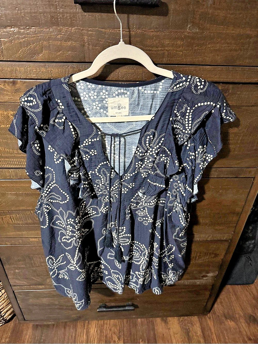 Umgee Mix Paisley Ruffle Sleeve Top Blue & White XL